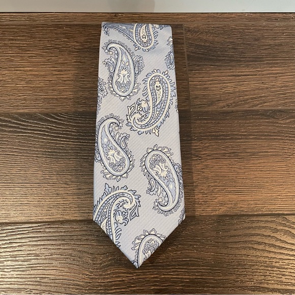 Haines & Bonner of London Other - Haines and Bonner of London Blue Paisley Silk Tie OS